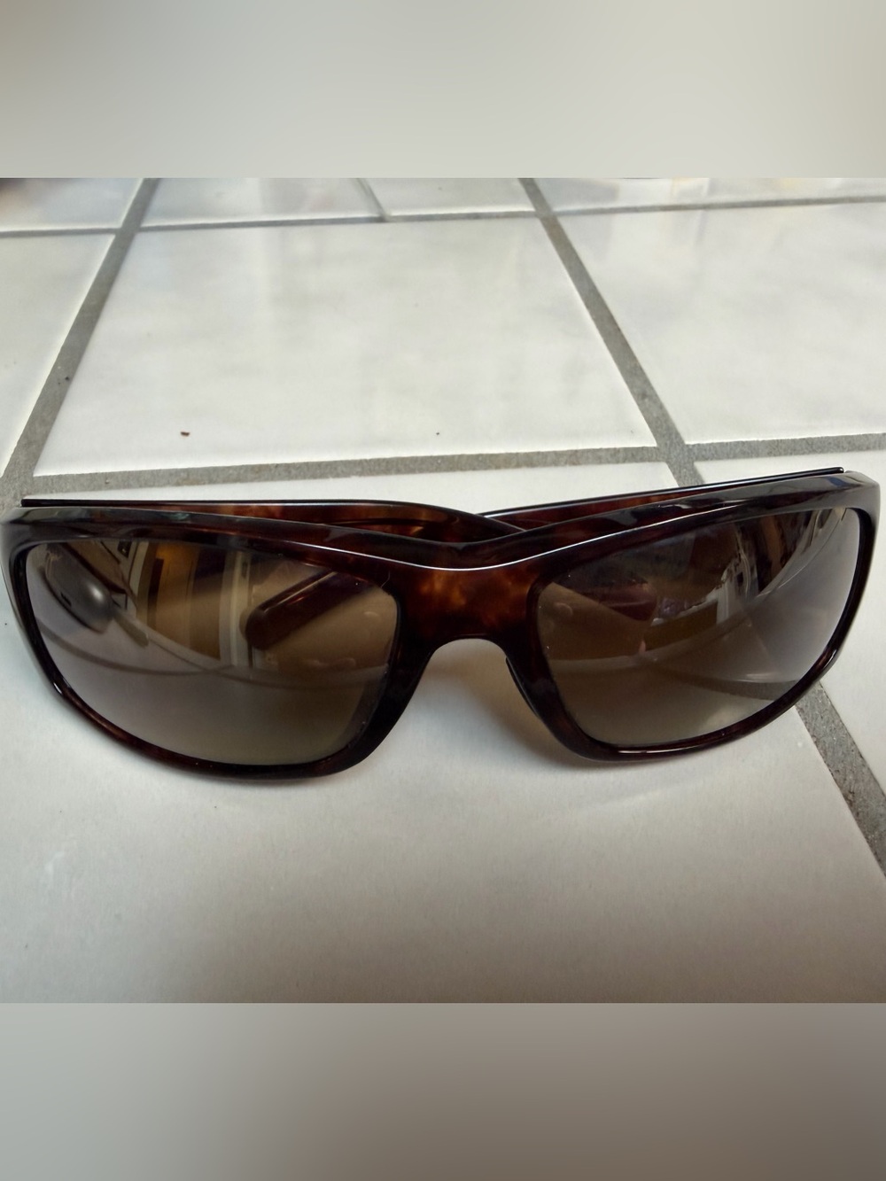 Maui Jim MJ-259-12 Tortoiseshell Wrap Sunglasses - Brown Lenses
